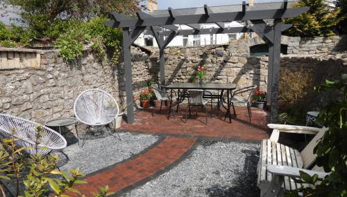 Aubrey Cottage - Photo 5