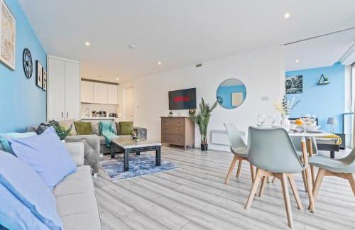 #79 World Famous Rotunda Skyline Views - Near Victoria Square - Sleeps 6 - " Perfect for contractors and Families" - Foto 16