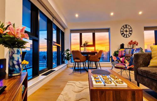 Luxury 2BR Penthouse-1, Private Terrace, City Center, Free Parking - Foto 72