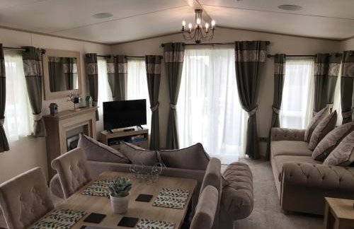 Valley View with a luxurious hot tub - Foto 24