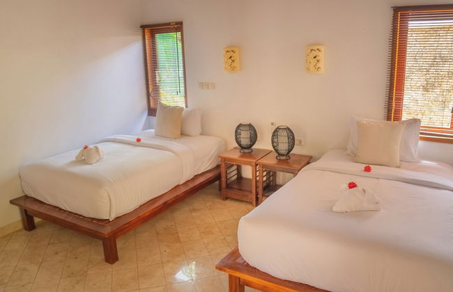 Villa Sari Bumi Menjangan - Photo 15