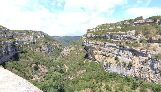 Tour privato di un giorno: Lastours, degustazione di vini, Minerve, Canal du Midi da Carcassonne - Foto 4