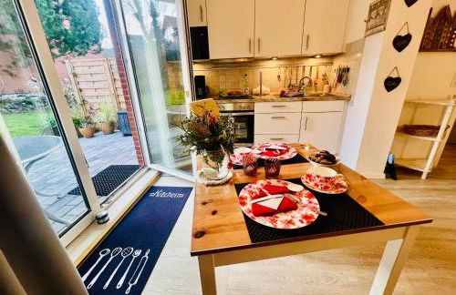 SOLund - Sonne im Herzen - ruhige und sonnige Ferienwohnung mit Terrasse und Garten nahe Strand und Ostsee - Foto 17