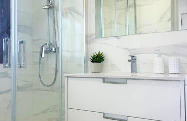 Aloha Playa Deluxe WiFi Swimming Pools & Parking - Foto 31