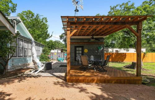 Ms. Bunny's Bungalow - Photo 44