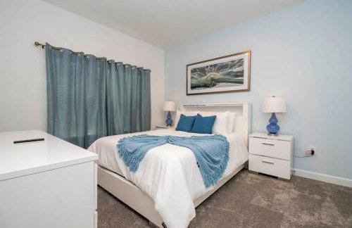 Marvelous 4Bd w Pool Close to Disney at Storey Lake 2629 - Foto 14