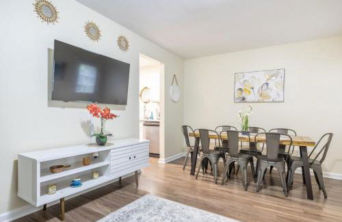 Serine Space - Townhome - King Bed - Duke - Long Term Stays - Foto 22