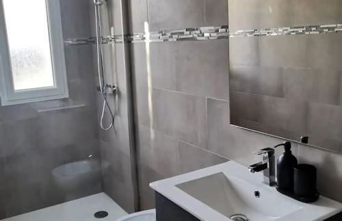 Appartement entre mer et montagne avec beau jardin - Foto 15