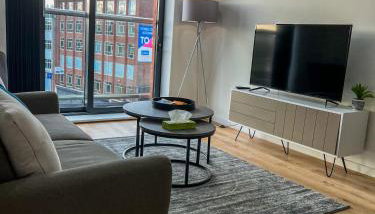 Elmardi Residence -Central 2-Bed Apartment, 10-Min Walk to City Centre - Foto 3