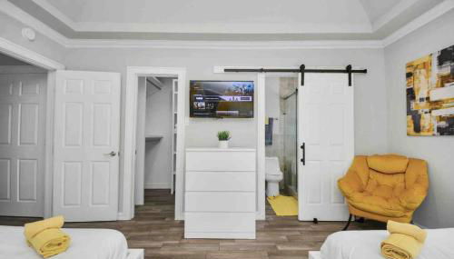 Central Yellow Gem: Cozy Views & Proximity - Foto 4