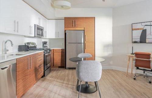 Blueground Centennial pool nr Courthouse SFO-2128 - Foto 8