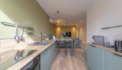 L 'Elegant - travelhome - 50m de la gare - Foto 5, stove, dishwasher, pet friendly, toaster, minibar