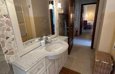 Venetian Style Apartments in Villa - Foto 31