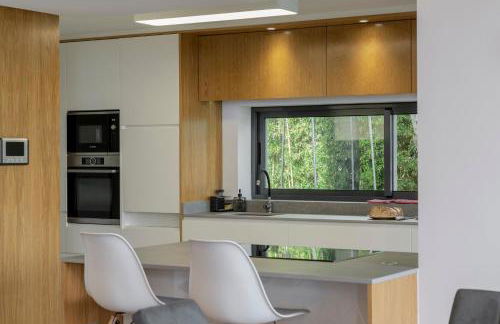 Pool, sun and sea View - Villa das Quebradas - Foto 76