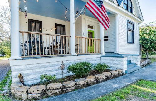 Dauphin District Darling #4 Downtown, Dining - Photo 19