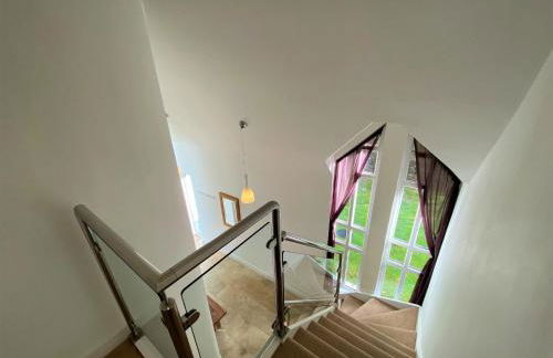 Trewhiddle Retreat V23 by Together Travel - Luxury 4-Bedroom Villa - Foto 10