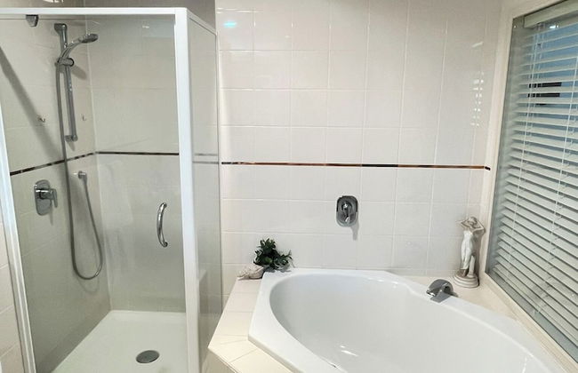 Ocean Breeze Resort - Photo 27