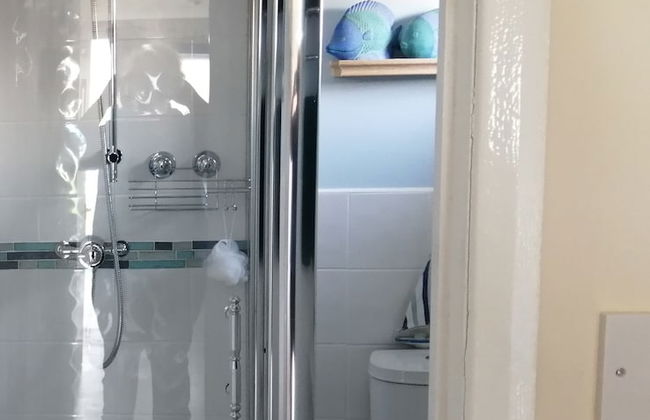 The Beach Hut Home From Home in Leysdown on Sea - Foto 8