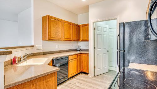 Close to Main Street Townhome in Zionsville - Foto 2