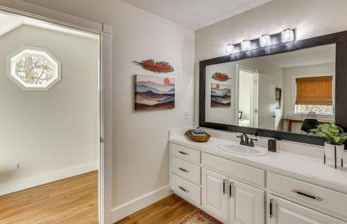 Spacious Getaway By Wolf Pen Gap 15 Acres and Pool! - Foto 25