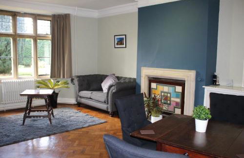 Charney Manor - Photo 66