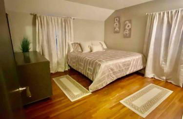 [4-BR/Sleeps 12] Family & Friends Home in Indiana - Foto 57