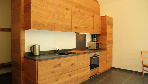 Forestview Family Home - Photo 4, Private kitchen