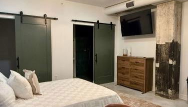 Park Hotel Studio Suite 207 - Photo 5, wardrobe