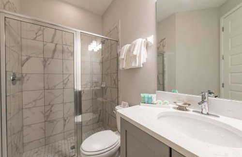 Remarkable Home Near Disney With Theater & Themed Rooms With Waterpark & Resort Access At Encore Resort - 7660Ff - Foto 29