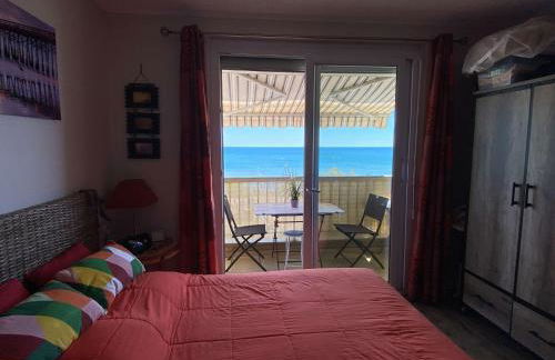 Studio climatise 2 couchages, Wifi, VUE MER directement à PORTIRAGNES PLAGE LXBFM10 - Foto 5