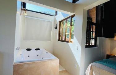 Studio Na Natureza Com Hidro - Baoba Suites - Foto 24