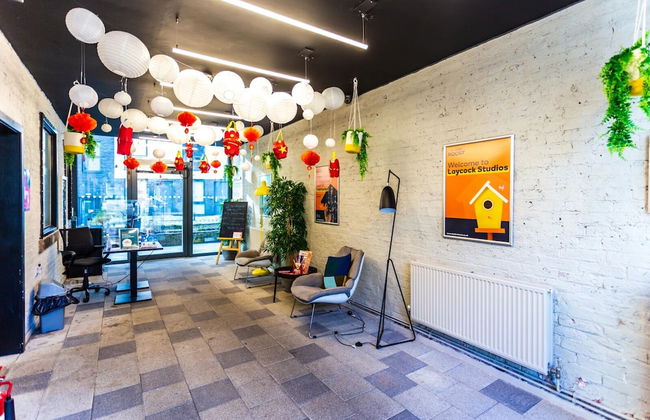 Laycock Studios - Photo 16