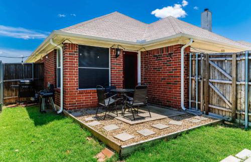 Relaxing 3BR 2BA Oasis - Hot Tub & 5 Beds! - Foto 28