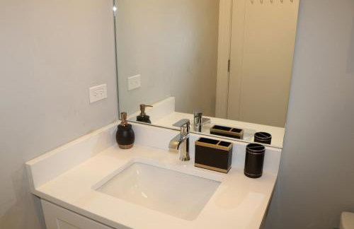 Chicago Exquisite Haven 2bed 2bath Near Downtown and United Center - Foto 19