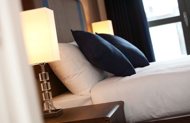 The Spires Serviced Apartments Glasgow - Photo 6