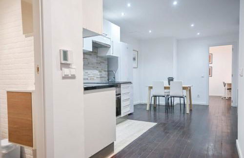 Apartment with Balcony on Calle Santa Engracia Temporal SEN1692 - Foto 4