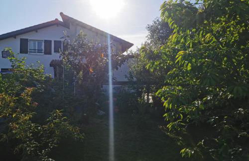 GÎTE AZKENDANTZA capacité 2 à 4 PERS ou 5 à 6 PERS supplément CARAVANE INSOLITE - Foto 44