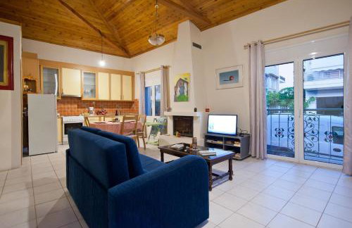 Villa Elli 1 Beach front with garden - Photo 24