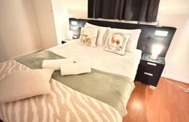 Prime 1BR Earls Court Walk to Tube Zone 1 - Photo 16