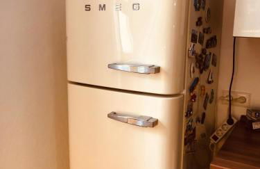 Central-Quiet-5min to tram-shopping- - Foto 12