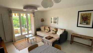 Appartement T3 proche centre et Renécros-Garage - Foto 4