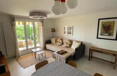 Appartement T3 proche centre et Renécros-Garage - Foto 4