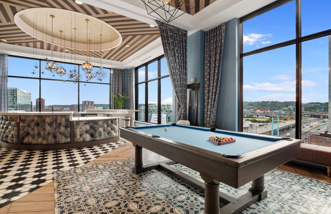 Cincinnati City Club Apartments by Airriva - Photo 42