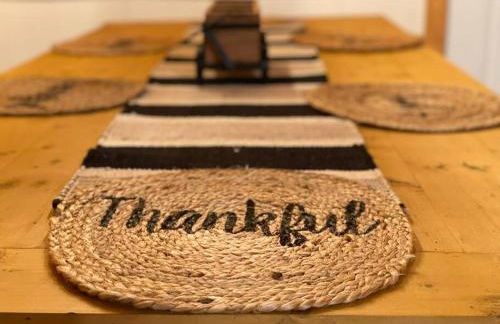 One of a Kind Rustic Log Cabin near Bryce Resort - Large Game Room - Fire Pit - Large Deck - BBQ - Foto 50