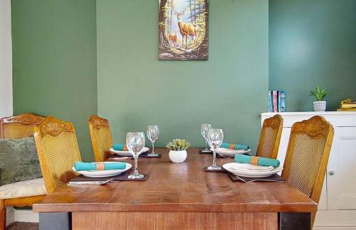 Cosy 3 bedroom home from home - Photo 13