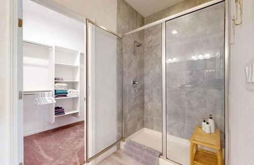 King Bed with Pool Access and Dog Friendly - Foto 32