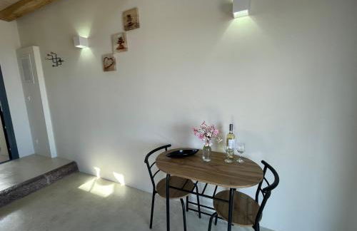 The Stone House - Photo 16