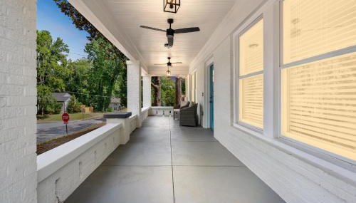 Centrally Located Home in Atlanta-10 Mins from GA Aquarium, Mercedes Benz Stadium, & Much More - Foto 2