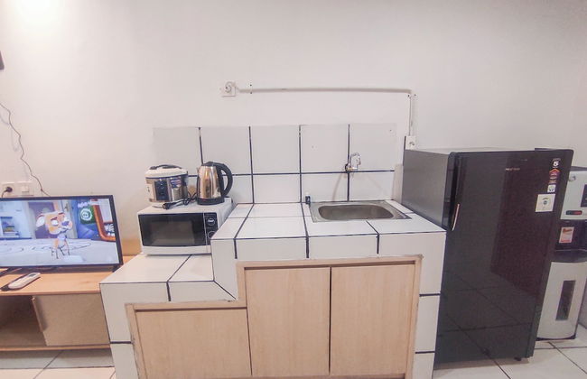 Minimalist And Comfortable Stay 1Br (No Kitchen) At The City Square Apartment - Photo 7