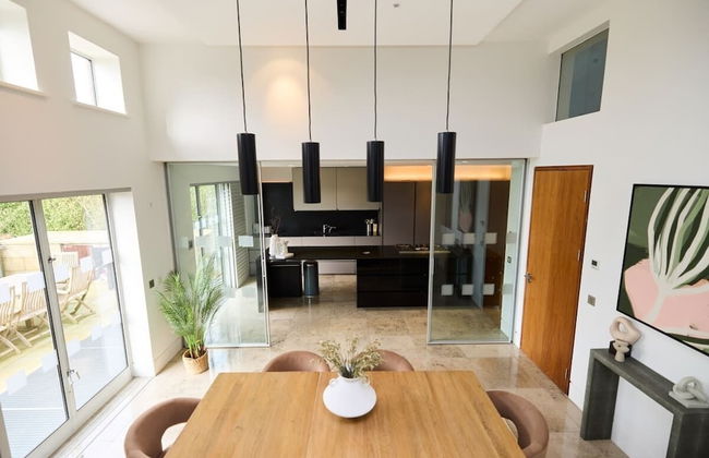 The Hampstead Garden Hideaway - 5bdr Home With Pool and Garden - Foto 38